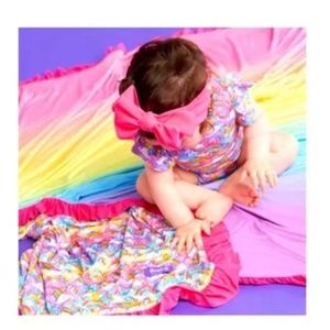 Lisa Frank x Posh Peanut Markie Magic Luxe patoo